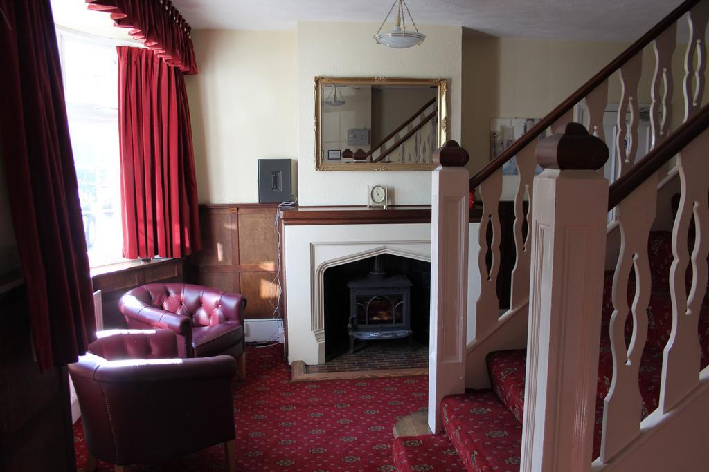 Bed and Breakfast The Manor House Crawley  Zewnętrze zdjęcie